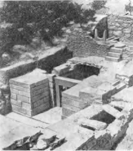 Кносс. Погребальный храм, XVI в до н.э. Фрагмент интерьера