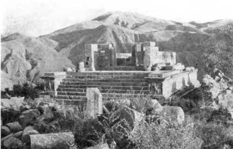 Армения. Гарни. Языческий храм, вторая половина I в. Общий вид с северо-запада