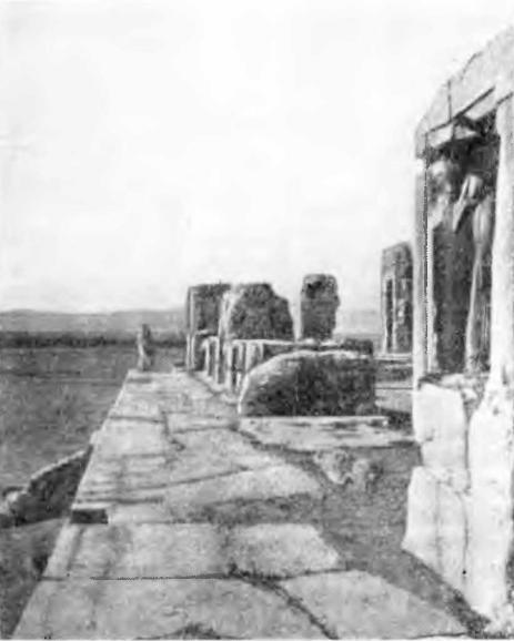 Иран. Персеполь. Дворец Ксеркса. Открытая терраса