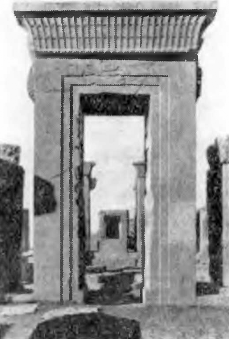 Иран. Персеполь. Дворец Дария. Каменный портал