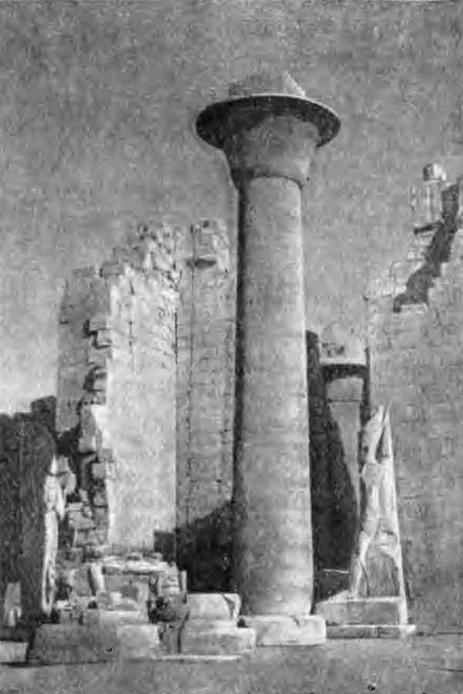 Поздний период. Карнак. Колонна Тахарка