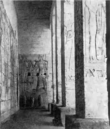 Гробница Сети I. Абидос. Храм Сети I. Фрагмент интерьера галереи