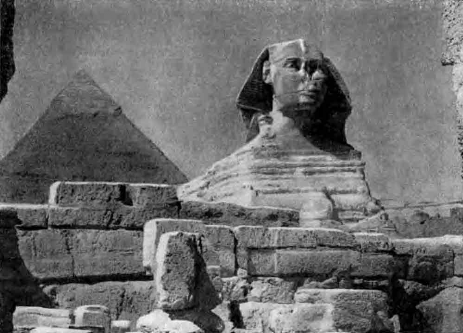 Пирамиды в Гизе. Пирамида Хефрена и сфинкс