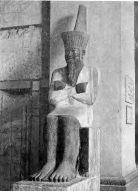 Статуя фараона Ментухотепа I (Музей в Каире)