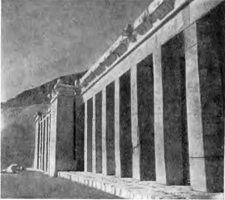 Храм царицы Хатшепсут. Дейр-эль-Бахри. Галерея средней террасы