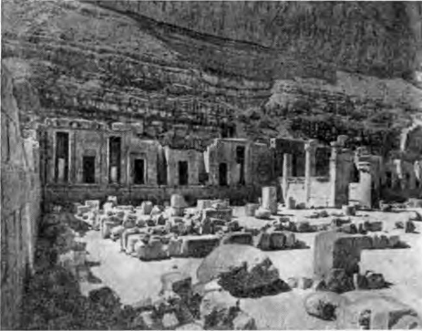 Храм царицы Хатшепсут. Дейр-эль-Бахри. Верхний двор